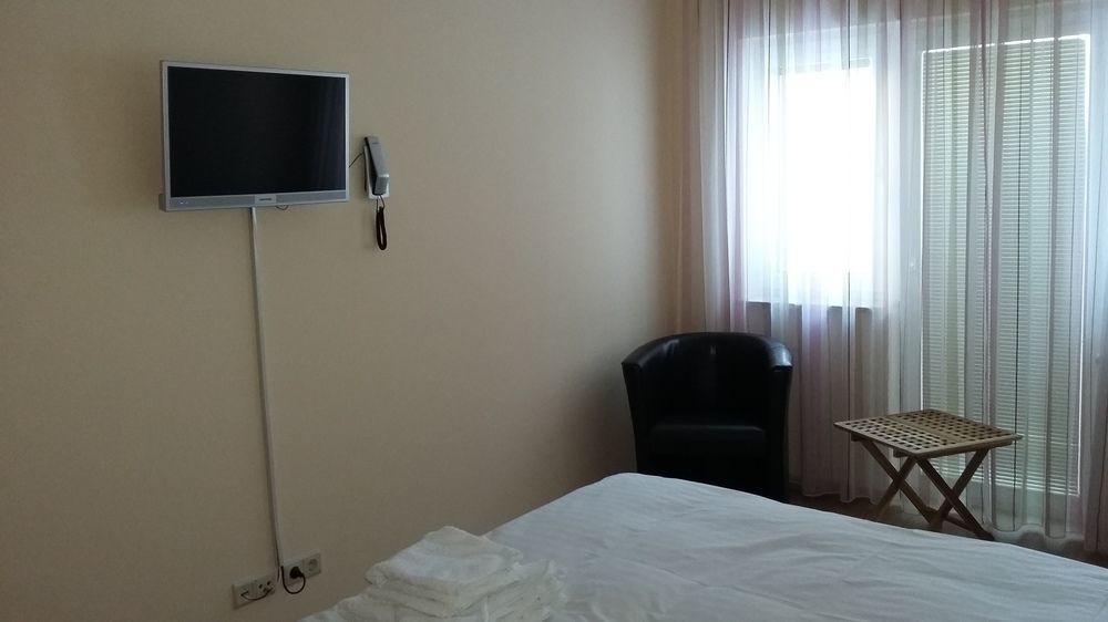 Hotel - Pension Vesta Bad Elster Kültér fotó